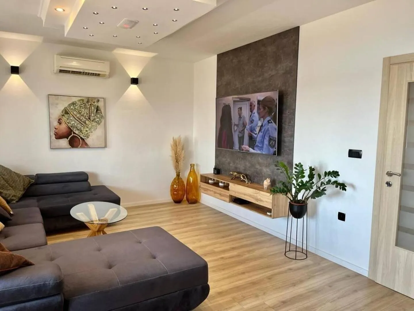 Apartments With A Parking Space Trogir - 22505 Croácia